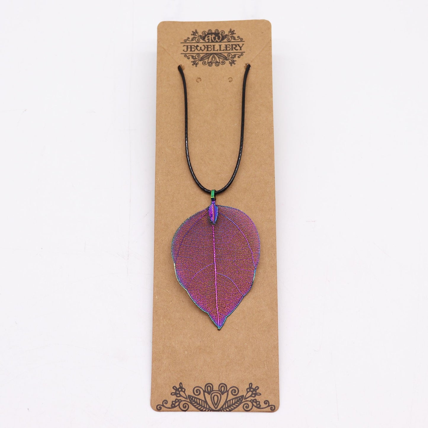 Bravery Leaf Necklace – Nature’s Magic in Multicolour